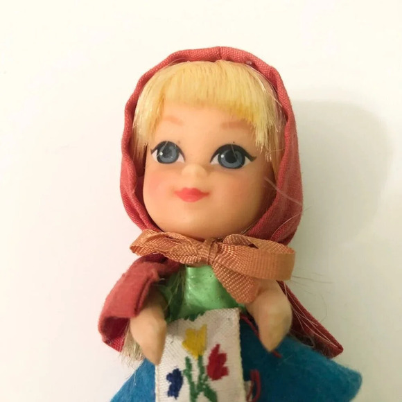 Vintage Liddle Kiddle Red Riding Hiddle Hood Storybook Doll Book Wolf Incomplete - Picture 4 of 16